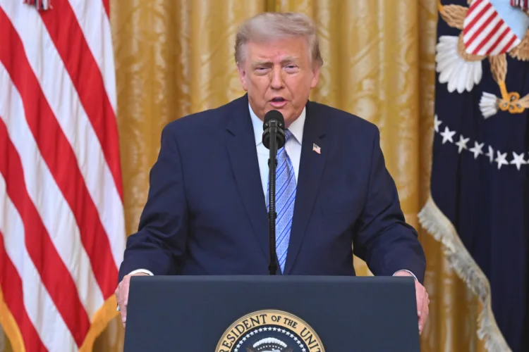 Trump uses primetime address to raise doubts about US elections ahead of midterms
